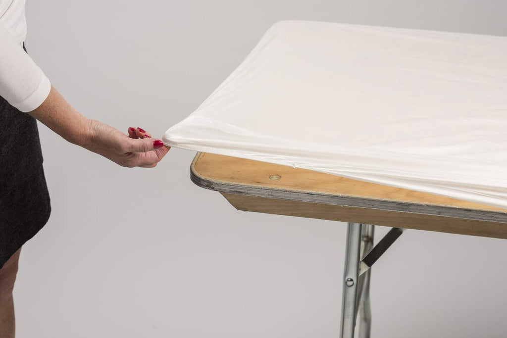 Kwik-Covers 6' Rectangle Plastic Table Covers 30" x 72", Bundle of 5 (White)